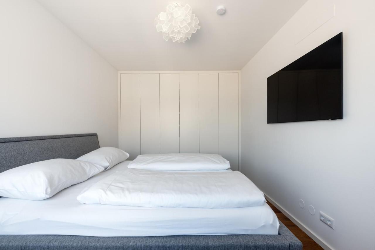 Stylisches Apartment In Zentraler Gruenruhelage Mit Garagenplatz فيينا المظهر الخارجي الصورة